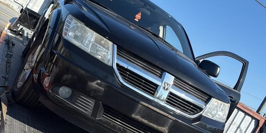 Surrey Accident-Damaged Car Value: A Seller’s Review Before Disposal